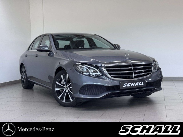 Mercedes-Benz E 400