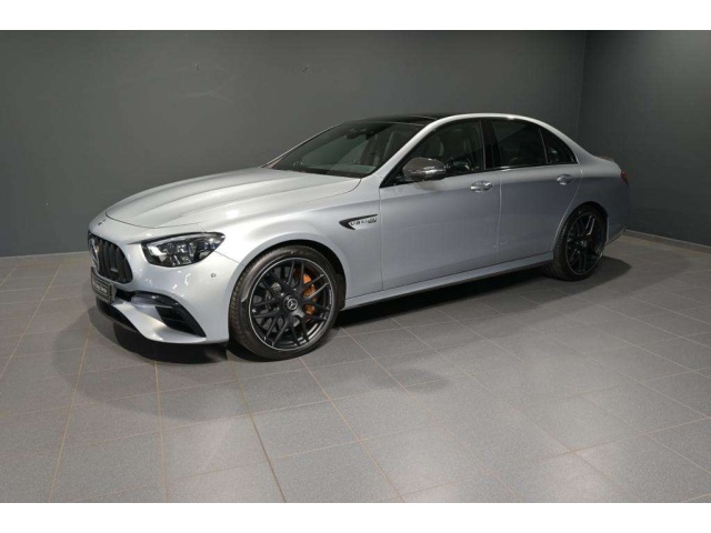 Mercedes-Benz E 63 AMG