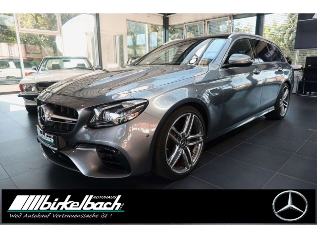 Mercedes-Benz E 63 AMG