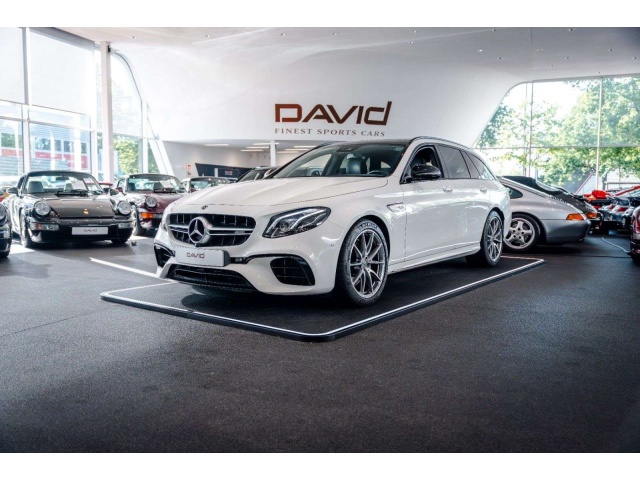 Mercedes-Benz E 63 AMG