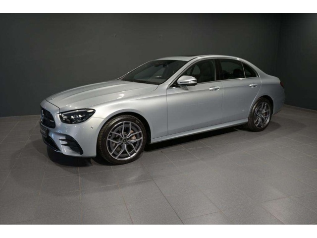 Mercedes-Benz E 400