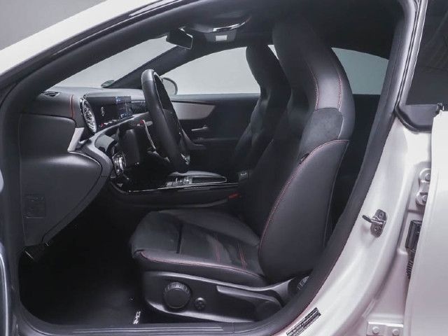 Mercedes-Benz CLA 35