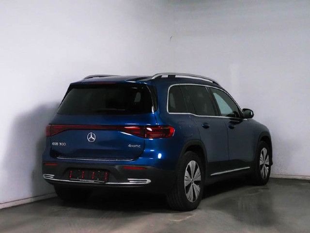 Mercedes-Benz EQB 300