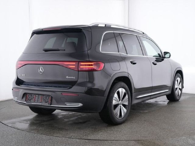 Mercedes-Benz EQB 300