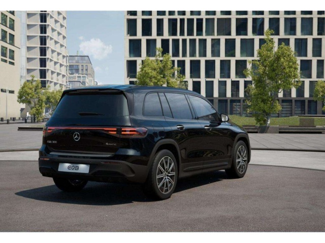 Mercedes-Benz EQB