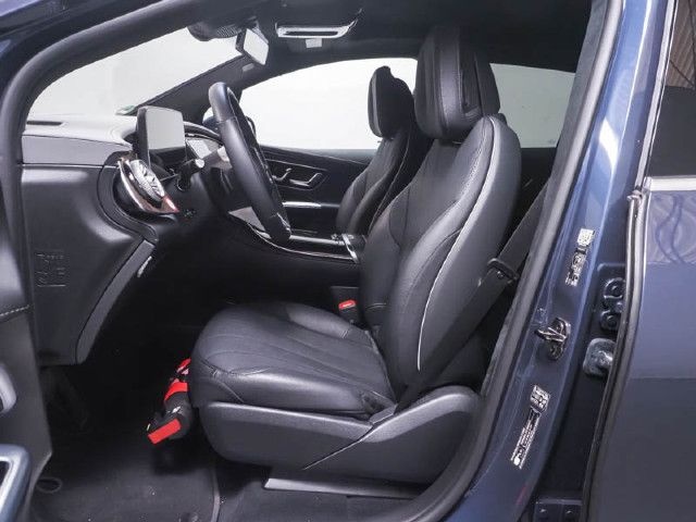 Mercedes-Benz EQE 300