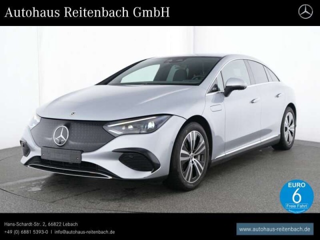 Mercedes-Benz EQE 300