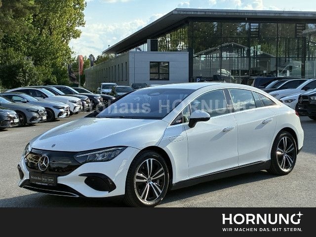 Mercedes-Benz EQE 300