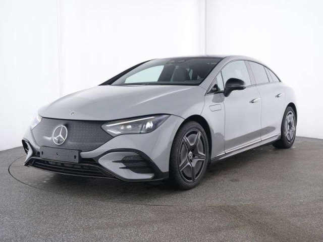 Mercedes-Benz EQE 300