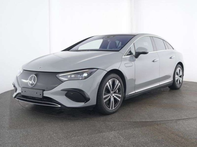 Mercedes-Benz EQE 300