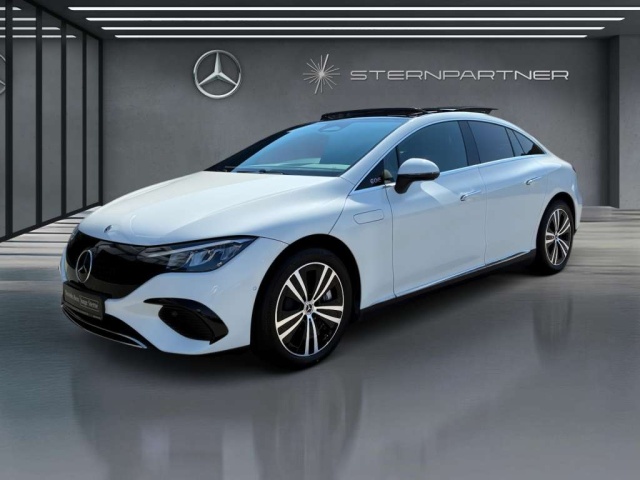 Mercedes-Benz EQE 300