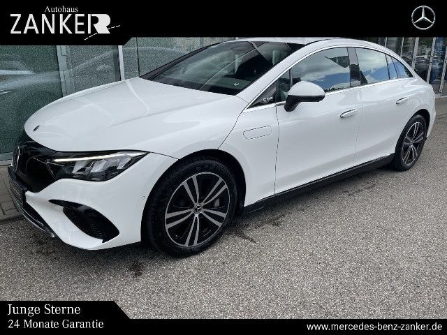 Mercedes-Benz EQE 300