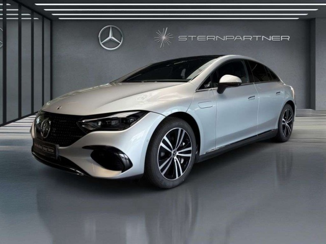 Mercedes-Benz EQE 300
