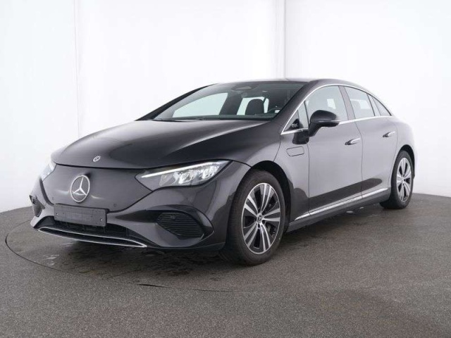 Mercedes-Benz EQE 300