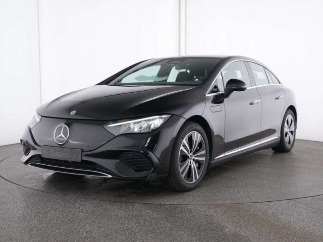 Mercedes-Benz EQE 300