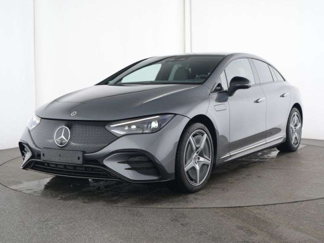 Mercedes-Benz EQE 300
