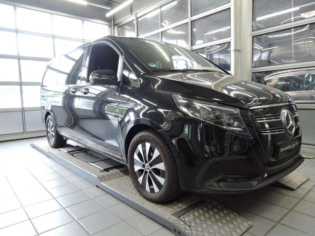 Mercedes-Benz EQV 300