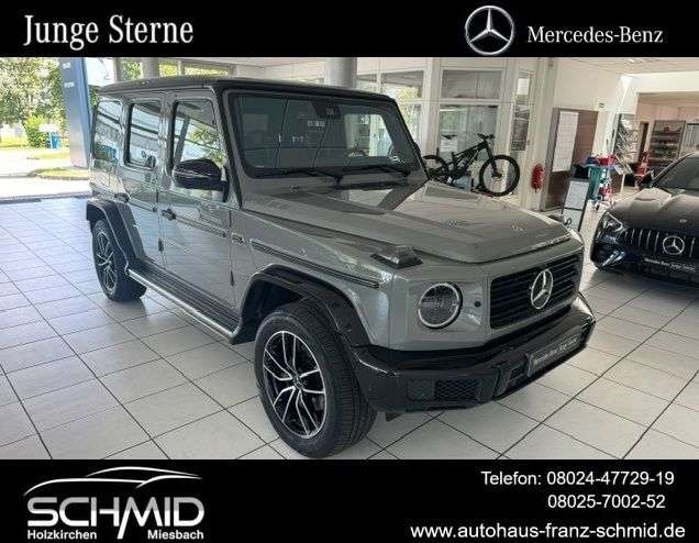 Mercedes-Benz G 400