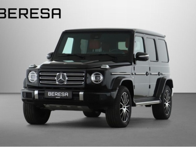 Mercedes-Benz G 500