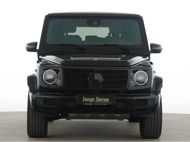 Mercedes-Benz G 500