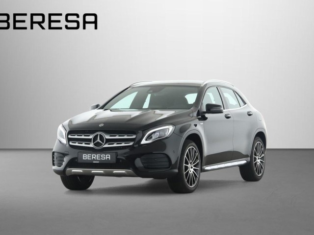 Mercedes-Benz GLA 180 Sport Utility Vehicle PEAK