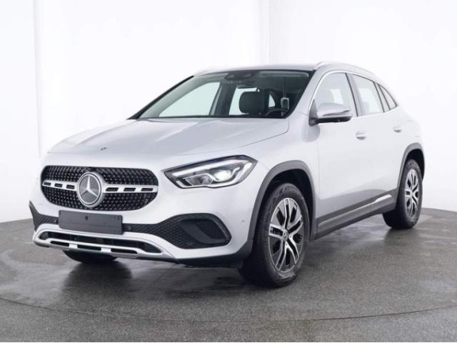 Mercedes-Benz GLA 180