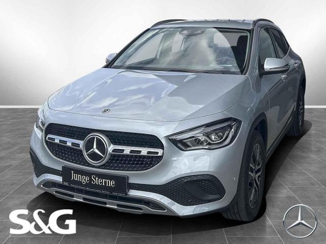 Mercedes-Benz GLA 180