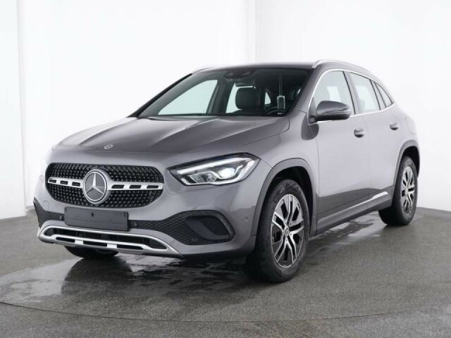 Mercedes-Benz GLA 180