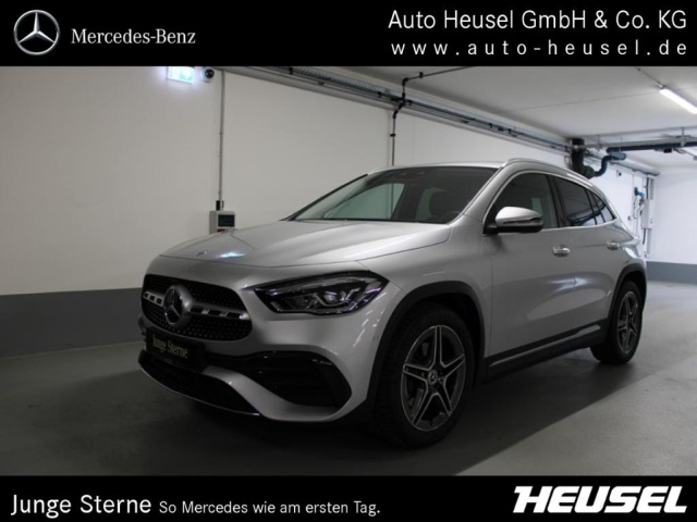 Mercedes-Benz GLA 180