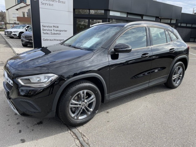 Mercedes-Benz GLA 180