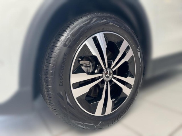 Mercedes-Benz GLA 180