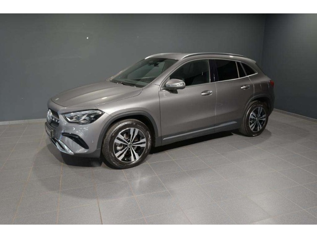 Mercedes-Benz GLA 180