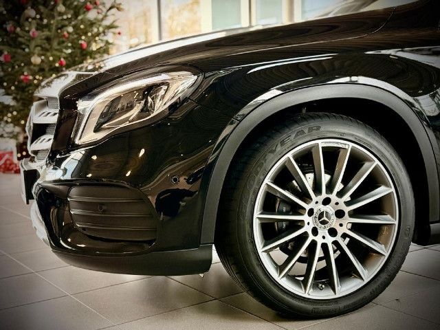 Mercedes-Benz GLA 180