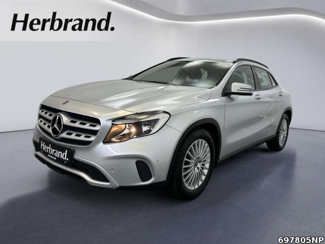 Mercedes-Benz GLA 180