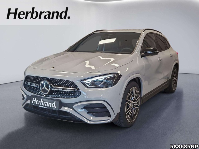 Mercedes-Benz GLA 200