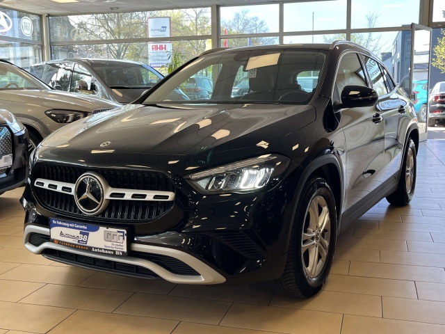 Mercedes-Benz GLA 180