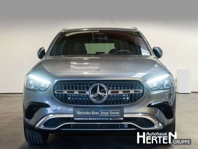 Mercedes-Benz GLA 180