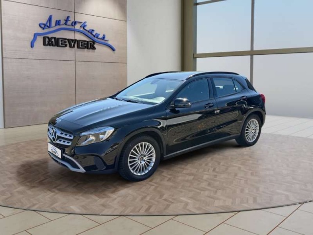 Mercedes-Benz GLA 180