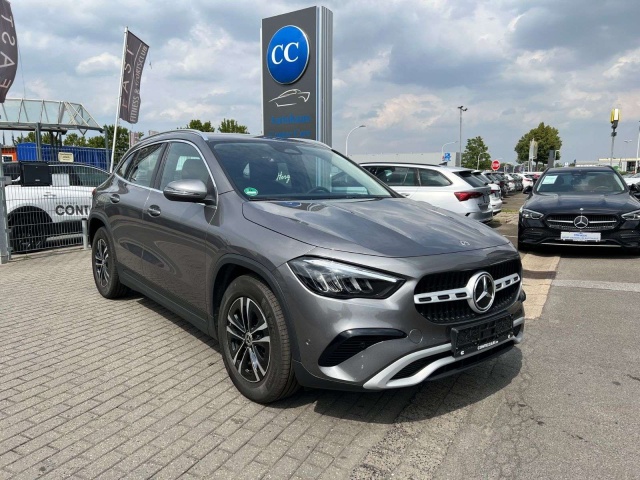Mercedes-Benz GLA 180