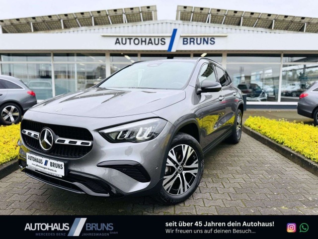 Mercedes-Benz GLA 180
