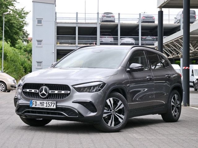 Mercedes-Benz GLA 180