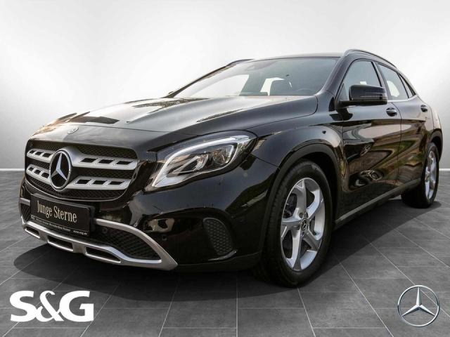 Mercedes-Benz GLA 200 Sport Utility Vehicle