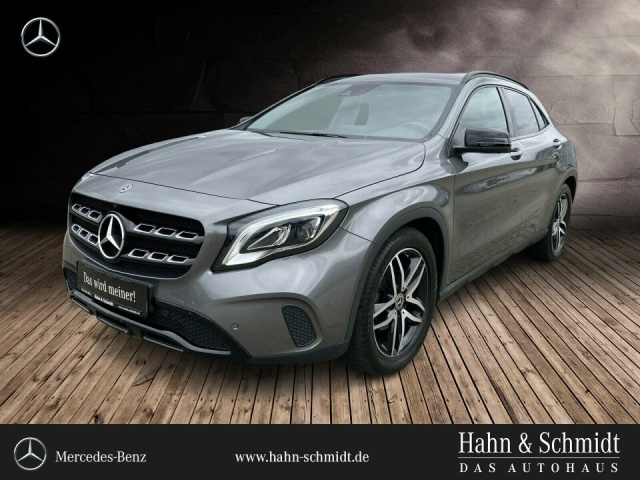 Mercedes-Benz GLA 200 Sport Utility Vehicle