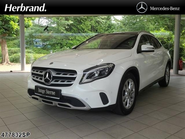 Mercedes-Benz GLA 200 Sport Utility Vehicle