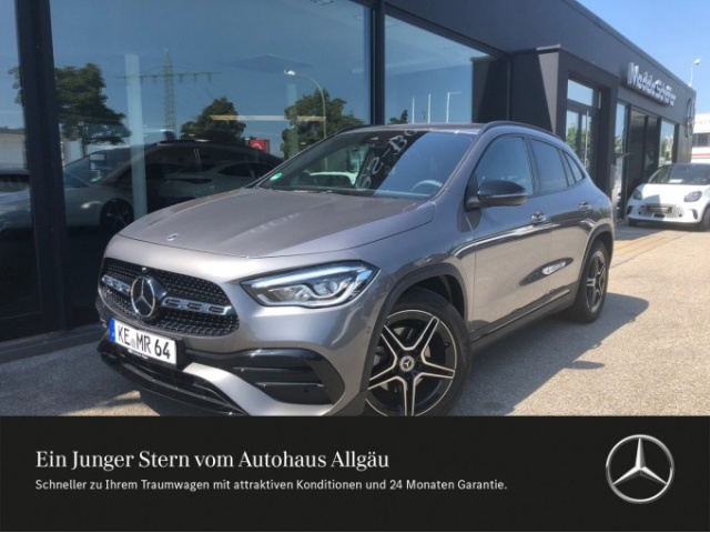 Mercedes-Benz GLA 200