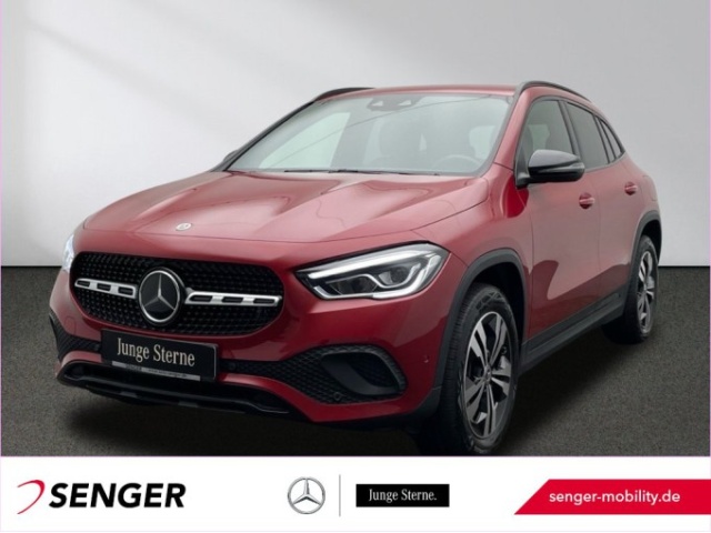 Mercedes-Benz GLA 200