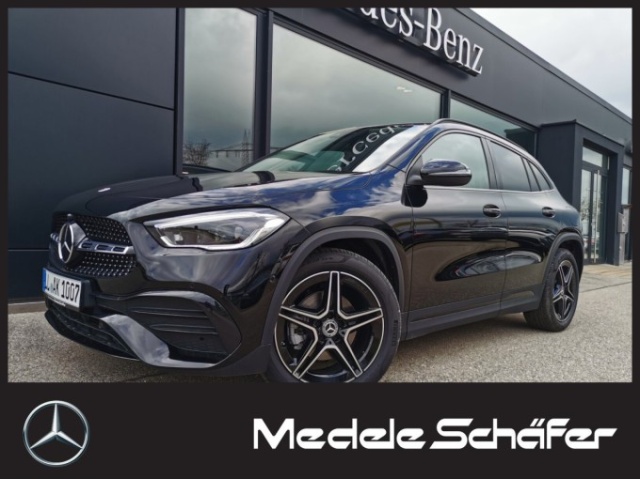 Mercedes-Benz GLA 200