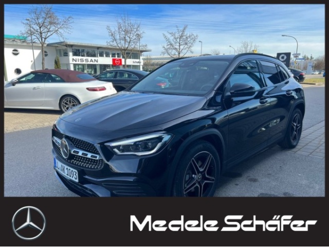 Mercedes-Benz GLA 200