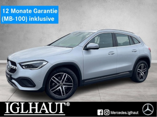 Mercedes-Benz GLA 200