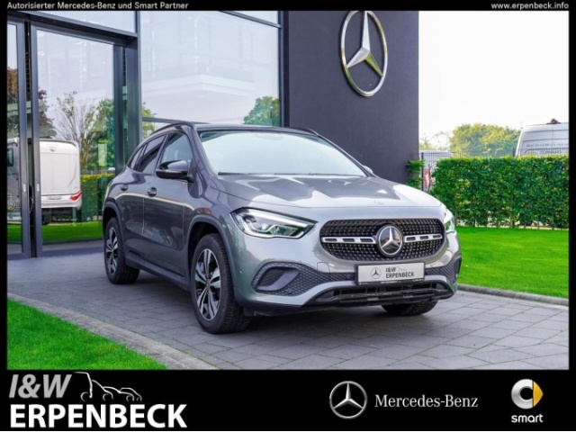 Mercedes-Benz GLA 200